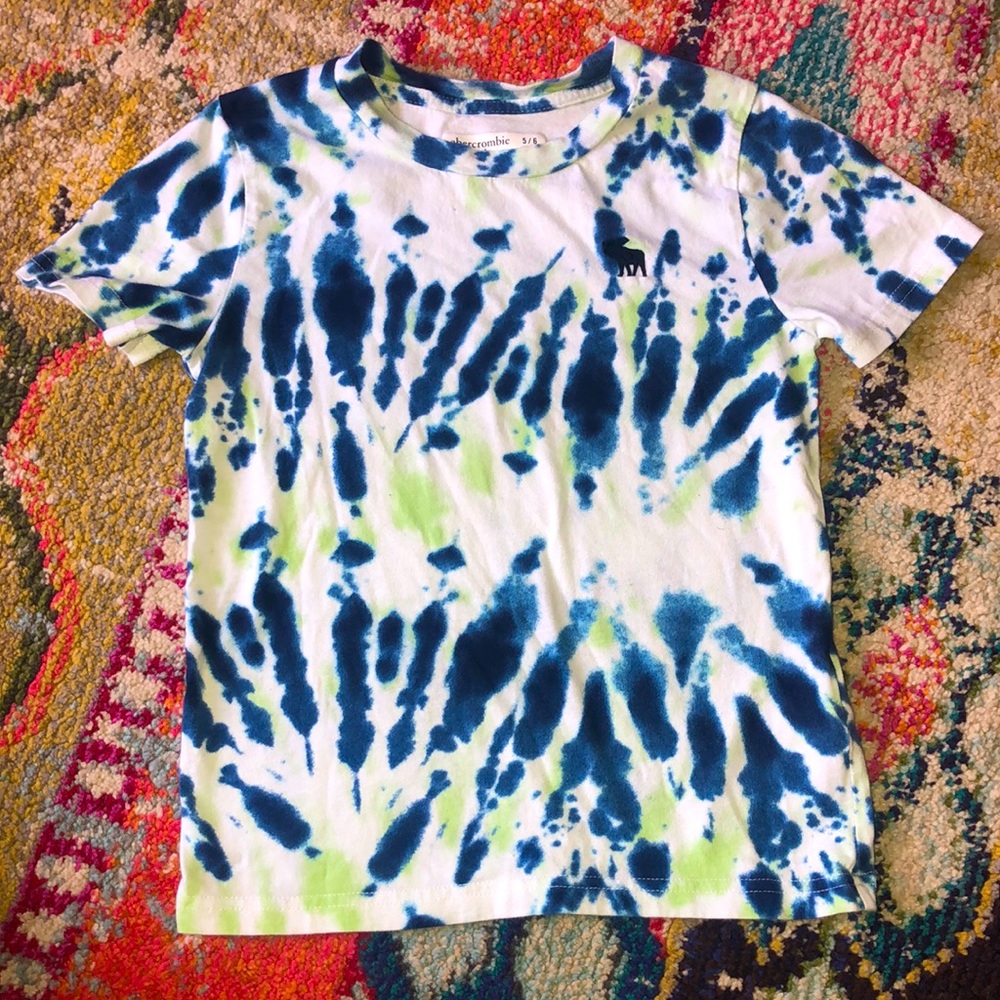 Abercrombie kids tee
